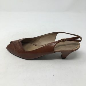 BRUNO MAGLI BROWN PEEP TOE KITTEN HEELS 9AA